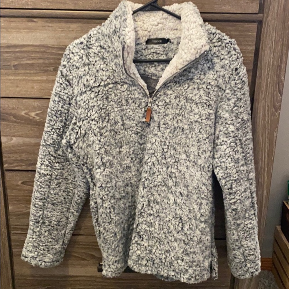 Amazon Sherpa pullover